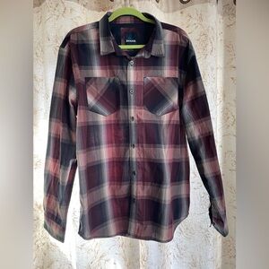 Men’s prAna button down shirt.